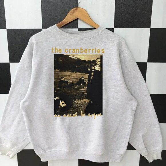 Gildan Tops - Vintage 90s The Cranberries Band No Need To Argue World Tour Unisex Sweatshirt